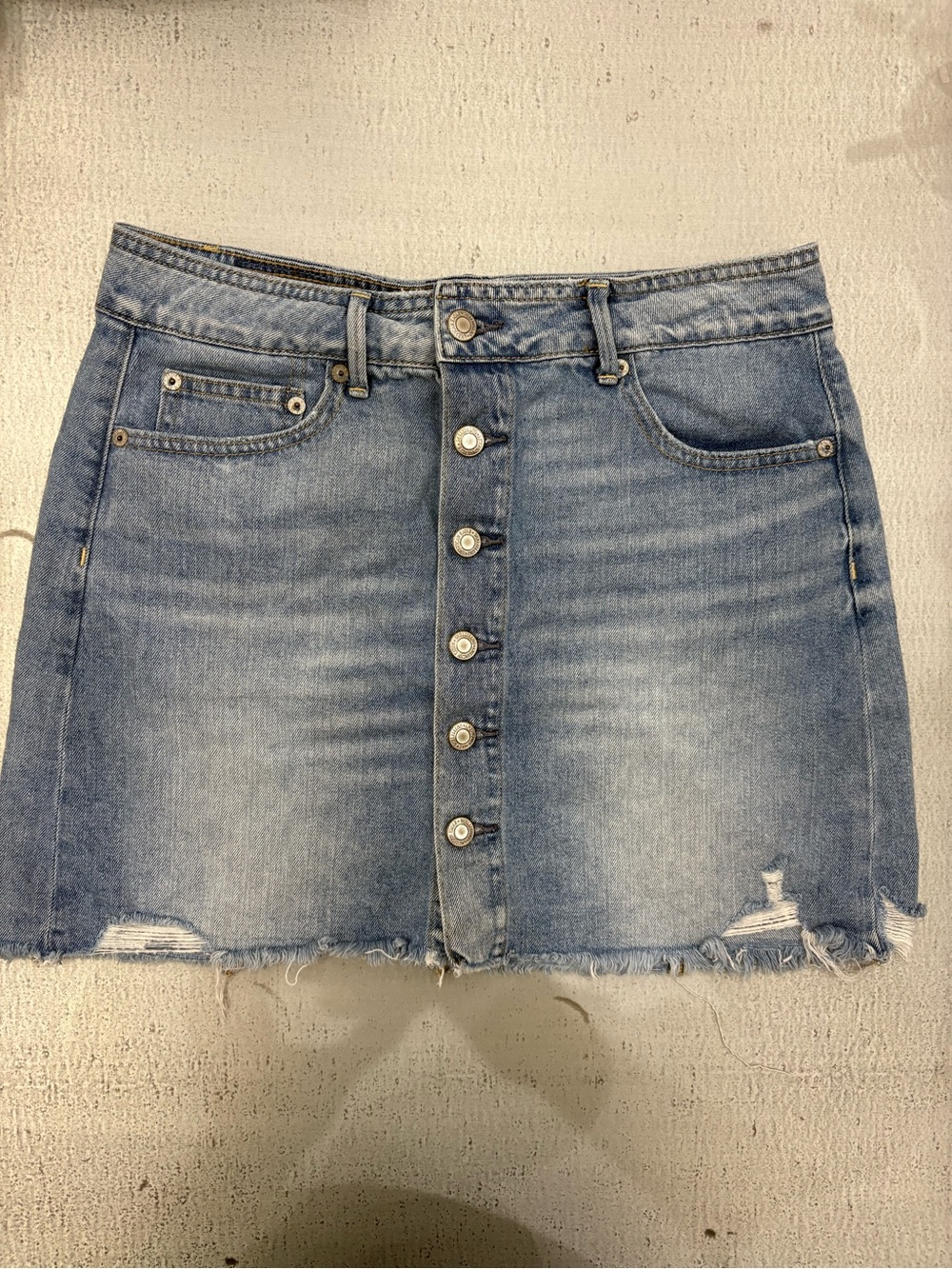 American Eagle Outfitters Light Blue Button-Front Denim Mini Skirt